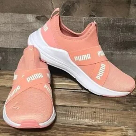 New Puma Wired Run Slip-on Mesh Sneaker - Picture 5 of 8